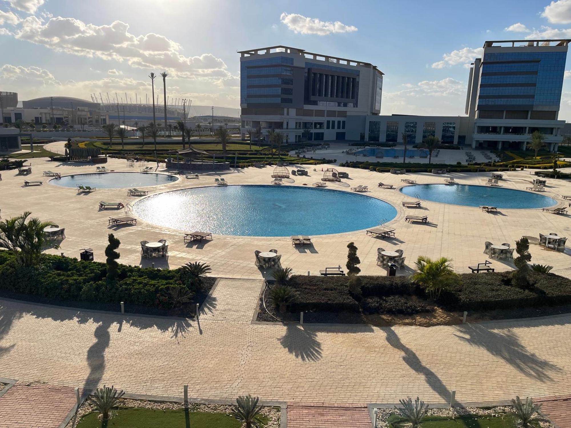 Tolip Olympic International City New Cairo Eksteriør bilde